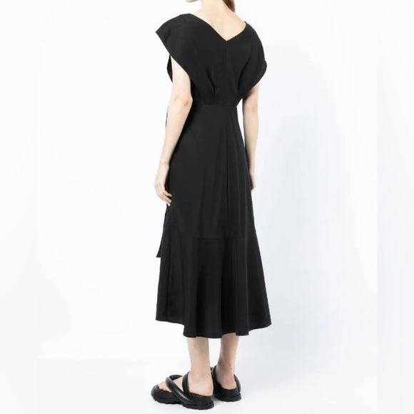 Vince V-Neck Tie Back Flutter Sleeve Black Tencel Midi Dress V870851492 NWT XL - Picture 3 of 12